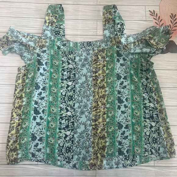 Soho Jeans Floral Green Off-Shoulder Top, cold shoulder, boho - Picture 7 of 7